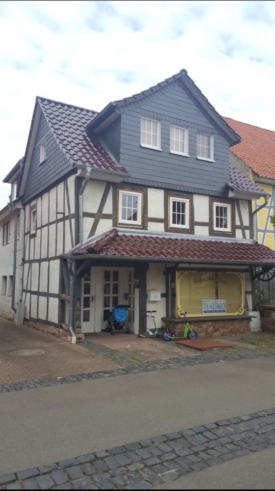 4 bedrooms Commercial property in Gottingen, Germany No. 367635