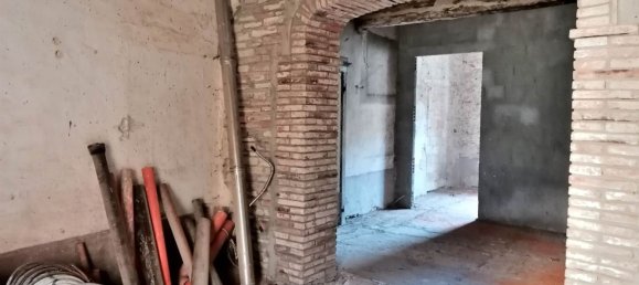 5-Zimmer Wohnung in Monticiano, Italy, Nr. 144156 2