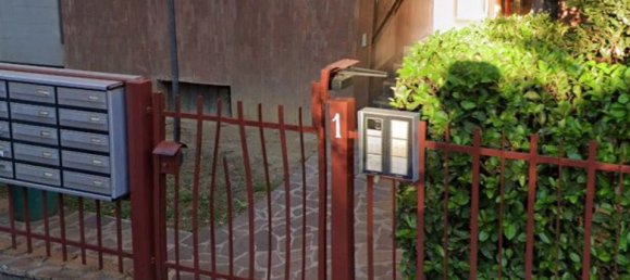 4 rooms Apartment in Bergamo, Italy No. 4890 5