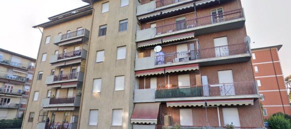 4 rooms Apartment in Bergamo, Italy No. 4890 4