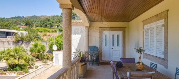 Casa de 4 dormitorios en Marco de Canaveses, Portugal No. 43329 11