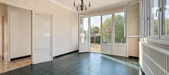 3 bedrooms House in Coutras, France No. 320639 2