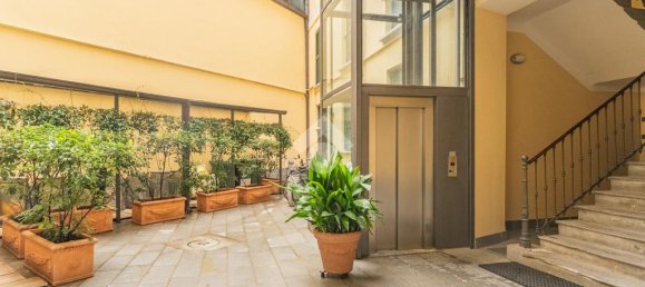 2 bedrooms Apartment in Milan, Italy No. 353078 10