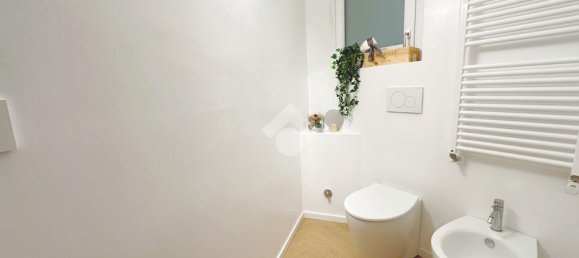 2 bedrooms Apartment in Milan, Italy No. 353078 8