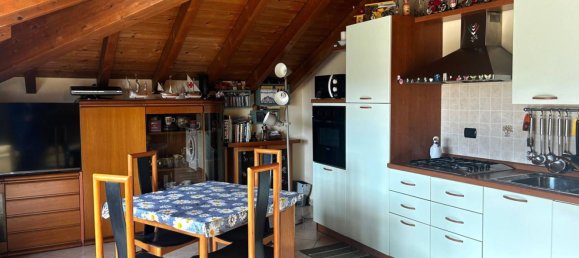 2 rooms Apartment in Barlassina, Italy No. 284351 8