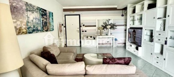 3 Schlafzimmer Wohnung in Ragusa, Italy, Nr. 350837 5