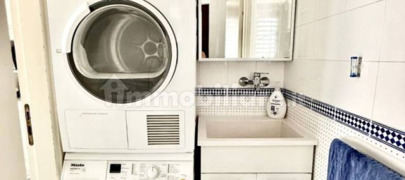 3 Schlafzimmer Wohnung in Ragusa, Italy, Nr. 350837 10