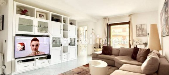 3 Schlafzimmer Wohnung in Ragusa, Italy, Nr. 350837 9