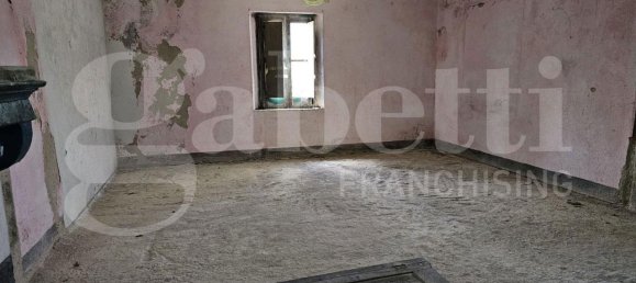 Terreno em Laino Borgo, Italy 9000 m² N.º 102821 3