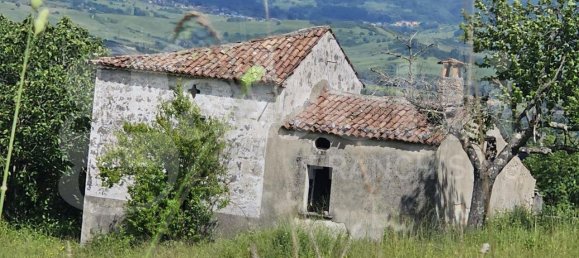 Terreno em Laino Borgo, Italy 9000 m² N.º 102821 7