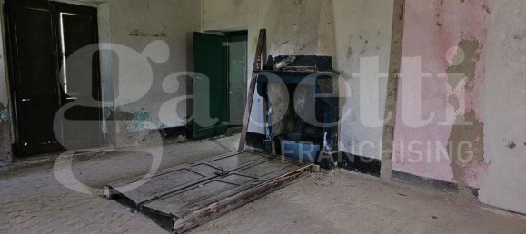 Terreno em Laino Borgo, Italy 9000 m² N.º 102821 6