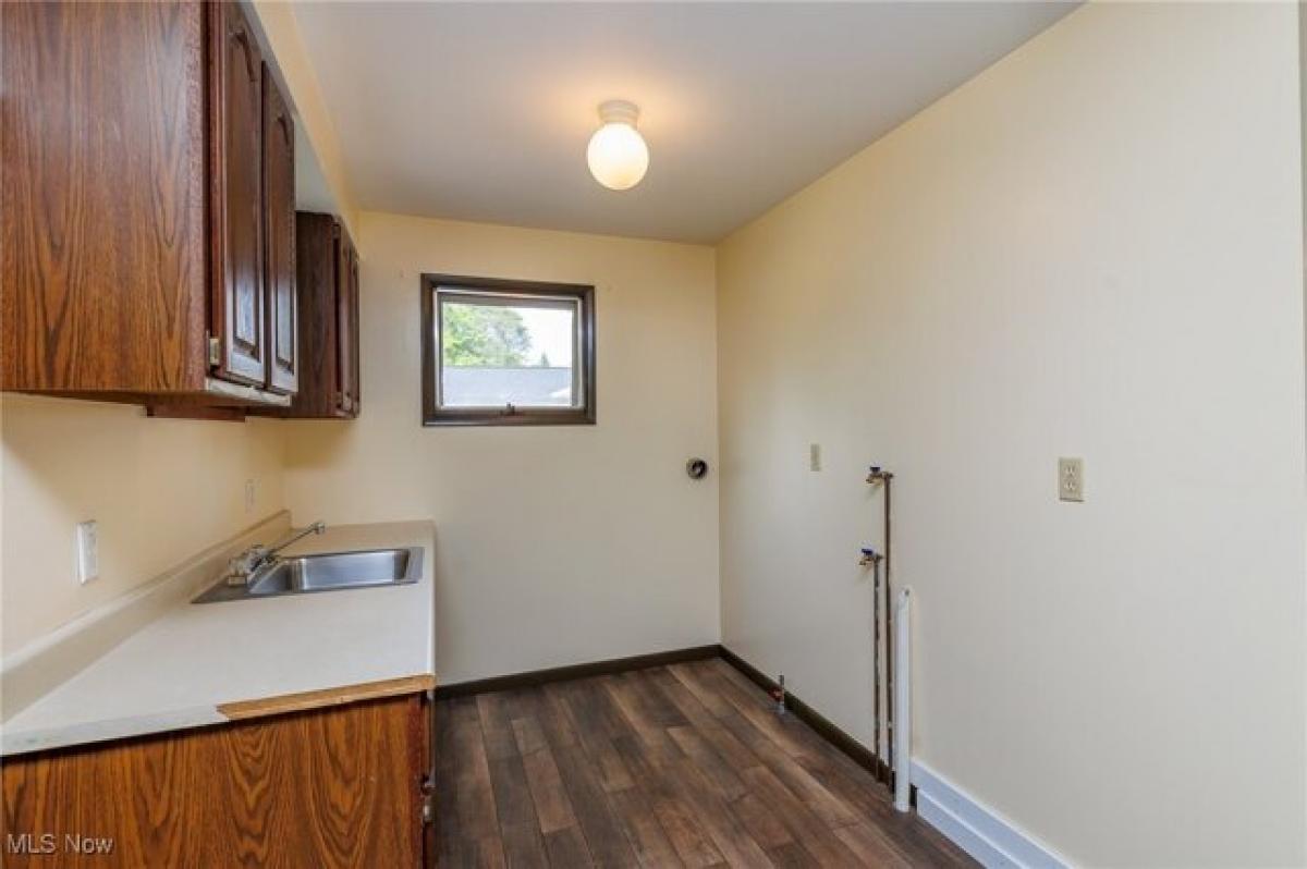 3 غرف نوم منزل في North Royalton, USA رقم 385156