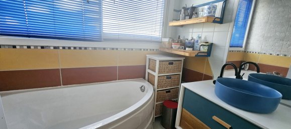 6 Schlafzimmer Haus in Lanester, France, Nr. 361158 12