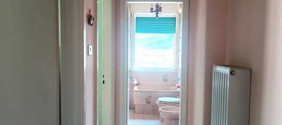 Apartamento de 4 habitaciónes en Barga, Italy No. 49183 21