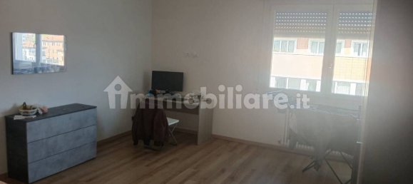 4 bedrooms Apartment in Bologna, Italy No. 11934 18