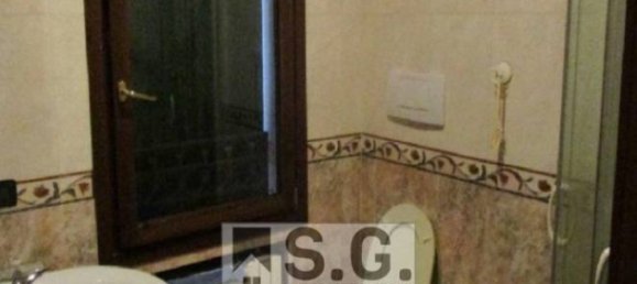 2 bedrooms Apartment in Venice, Italy No. 323073 6