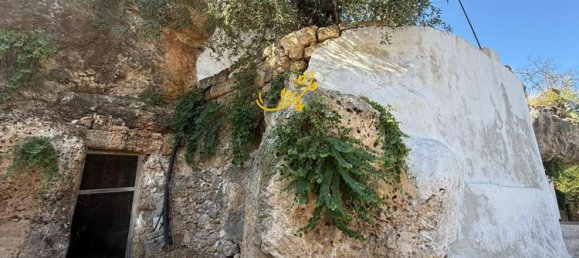 4 rooms House in Monopoli, Italy No. 297113 8