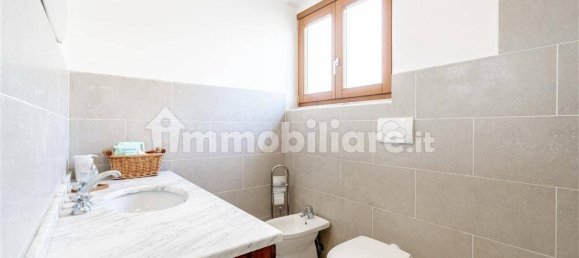 3 Schlafzimmer Villa in Montignoso, Italy, Nr. 216509 13