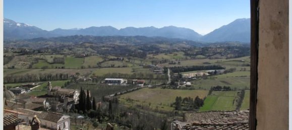 Дом с 5 комнатами в Альвито, Италия № 256355 9