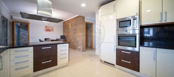 5 bedrooms House in Portimao, Portugal No. 18536 32