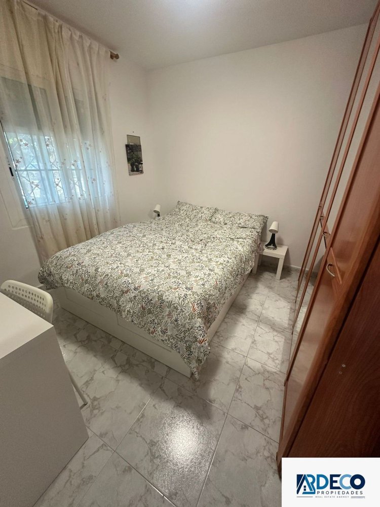 2 Schlafzimmer Wohnung in Zaragoza, Spain, Nr. 251582