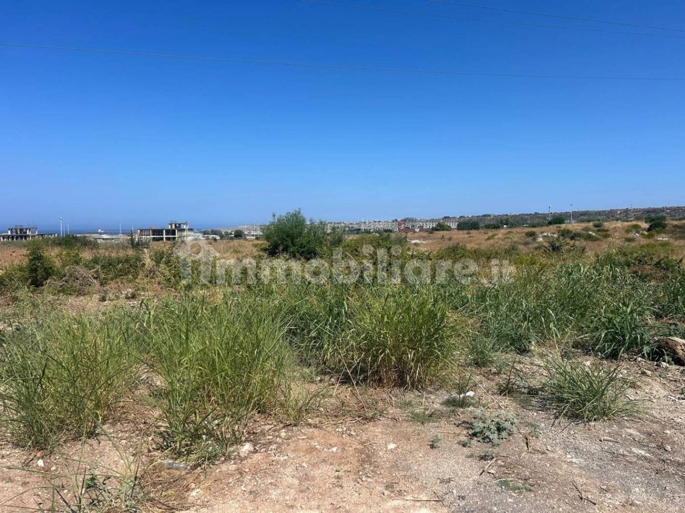 Terreno en Melilli, Italy 11059 m² No. 298188