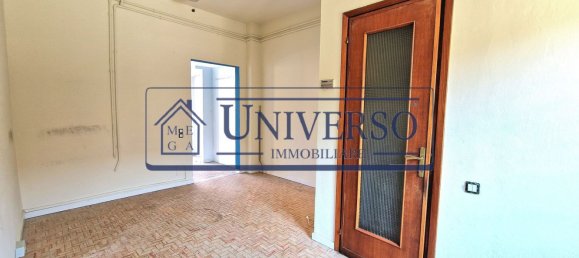2-Zimmer Gewerbliche Immobilie in Voghera, Italy, Nr. 87463 11