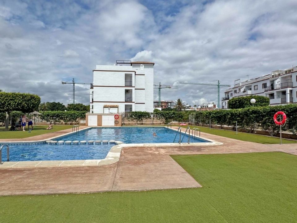 2 bedrooms Apartment in Alicante, Spain No. 181770