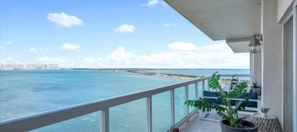 2 dormitorios propiedad comercial en venta en Miami, Miami-Dade, Florida, USA № 614199 2