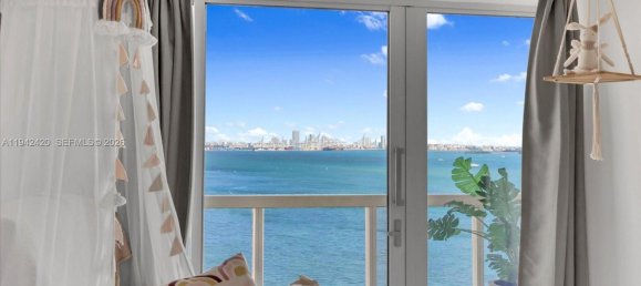2 dormitorios propiedad comercial en venta en Miami, Miami-Dade, Florida, USA № 614199 28