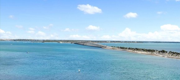 2 dormitorios propiedad comercial en venta en Miami, Miami-Dade, Florida, USA № 614199 4