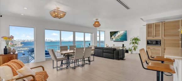 2 dormitorios propiedad comercial en venta en Miami, Miami-Dade, Florida, USA № 614199 6