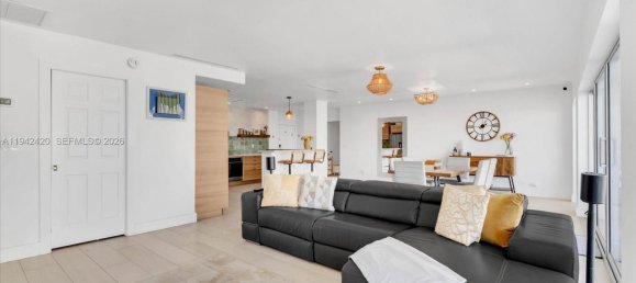 2 dormitorios propiedad comercial en venta en Miami, Miami-Dade, Florida, USA № 614199 11