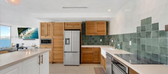 2 dormitorios propiedad comercial en venta en Miami, Miami-Dade, Florida, USA № 614199 14