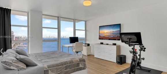 2 dormitorios propiedad comercial en venta en Miami, Miami-Dade, Florida, USA № 614199 18