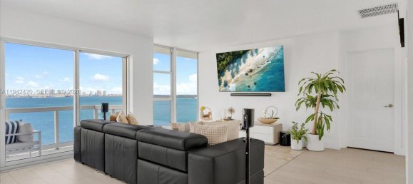 2 dormitorios propiedad comercial en venta en Miami, Miami-Dade, Florida, USA № 614199 8