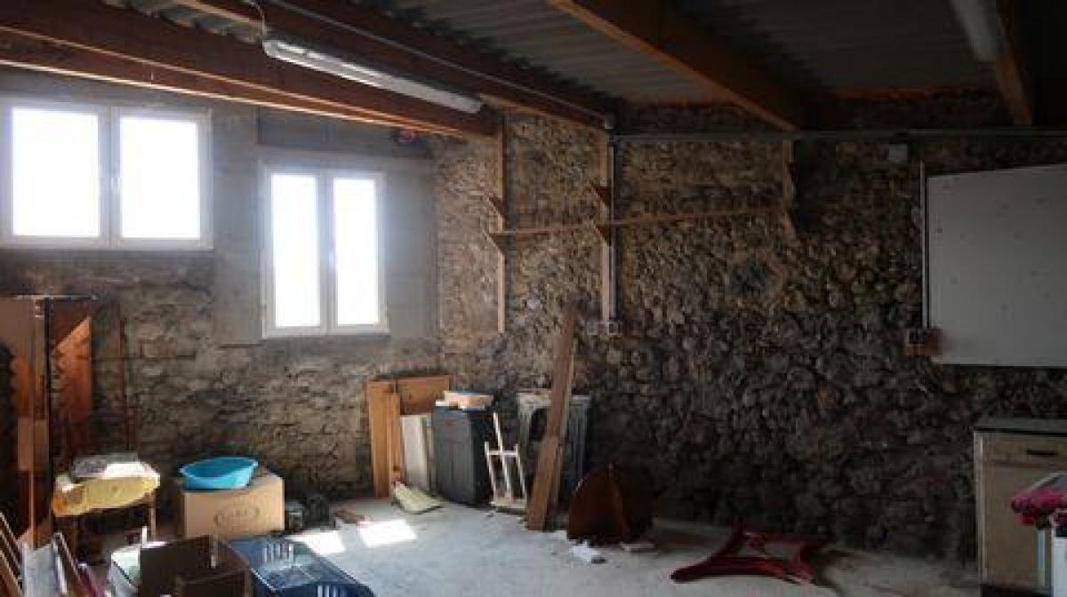 70m² Farm in Carcassonne, France No. 21382