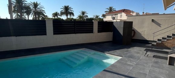 Дом с 4 спальнями в Валенсия, Испания № 160061 4