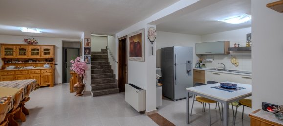 4 bedrooms Villa in Castiglione delle Stiviere, Italy No. 349832 10