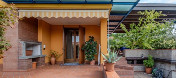 4 bedrooms Villa in Castiglione delle Stiviere, Italy No. 349832 5