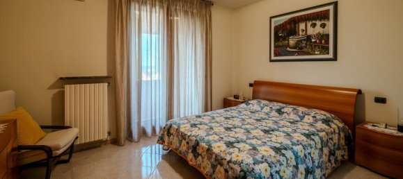 4 bedrooms Villa in Castiglione delle Stiviere, Italy No. 349832 21