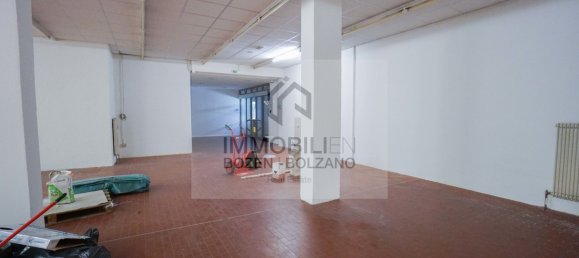 470m² Commercial property in Trentino-Alto Adige, Italy No. 110914 11