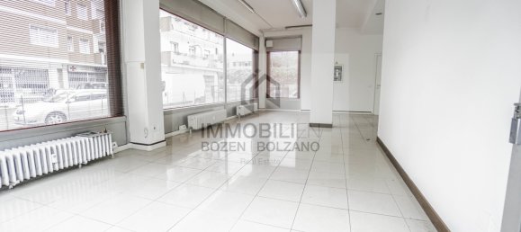 470m² Commercial property in Trentino-Alto Adige, Italy No. 110914 4