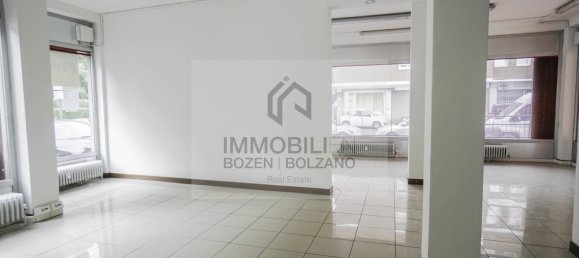 470m² Commercial property in Trentino-Alto Adige, Italy No. 110914 8