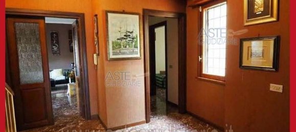 5 bedrooms Apartment in Rome, Italy No. 334090 23