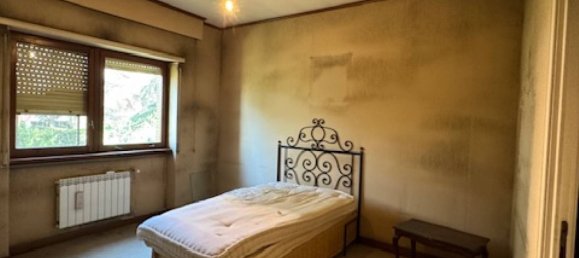 4 bedrooms Apartment in Rome, Italy No. 10589 19