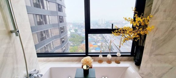 1 bedroom Condo in Khlong Toei, Thailand No. 19996 3