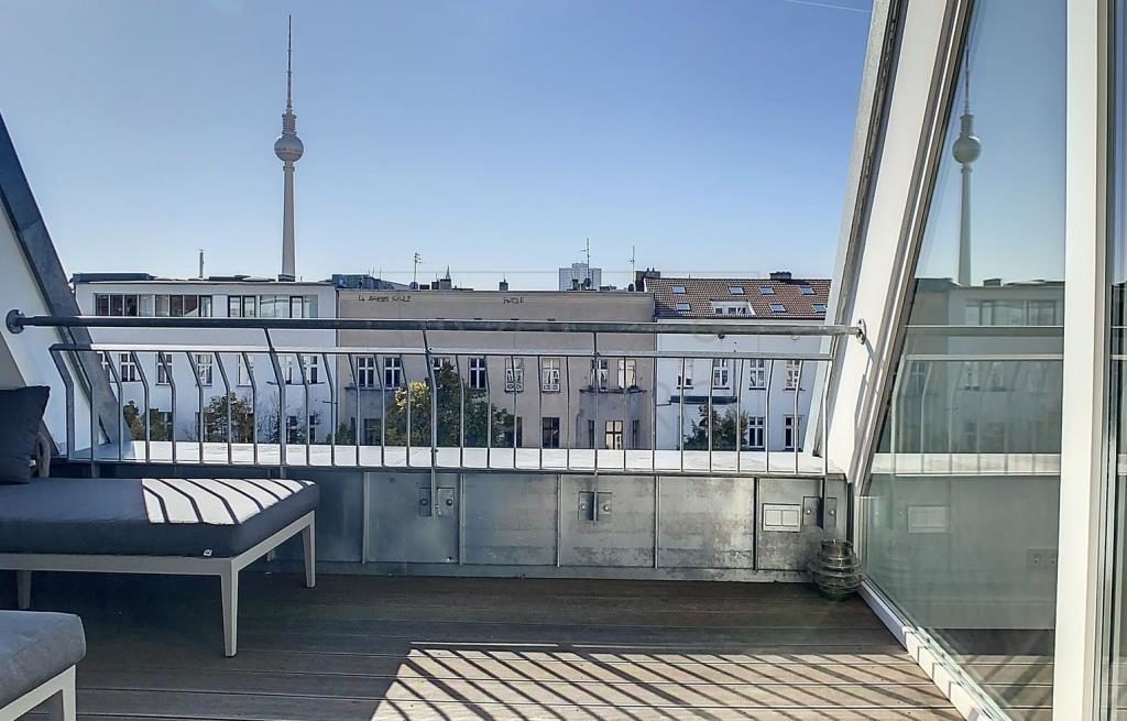 Дуплекс с 4 комнатами в Митте, Германия № 108304