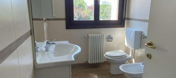 2 rooms Apartment in Montechiarugolo, Italy No. 138609 15