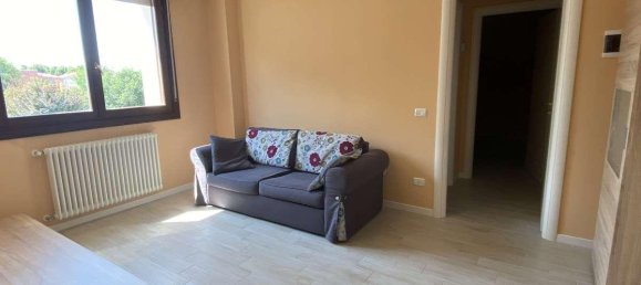 2 rooms Apartment in Montechiarugolo, Italy No. 138609 3